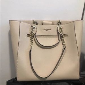 ⭐️SALE⭐️Karl Lagerfeld Paris Bag🙌